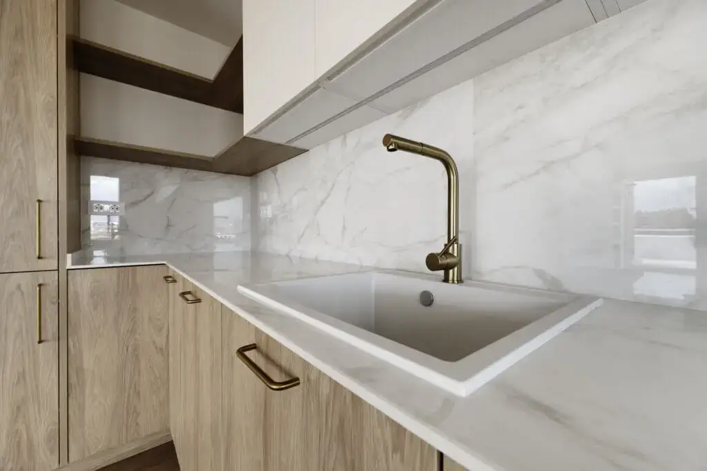 Granite Kitchen Backsplashes