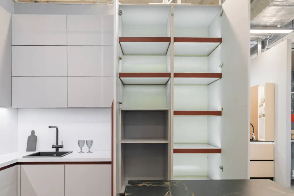 DIY Kitchen Pantry