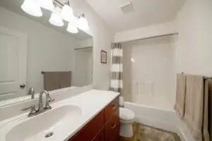 How to Remodel a Small Bathroom